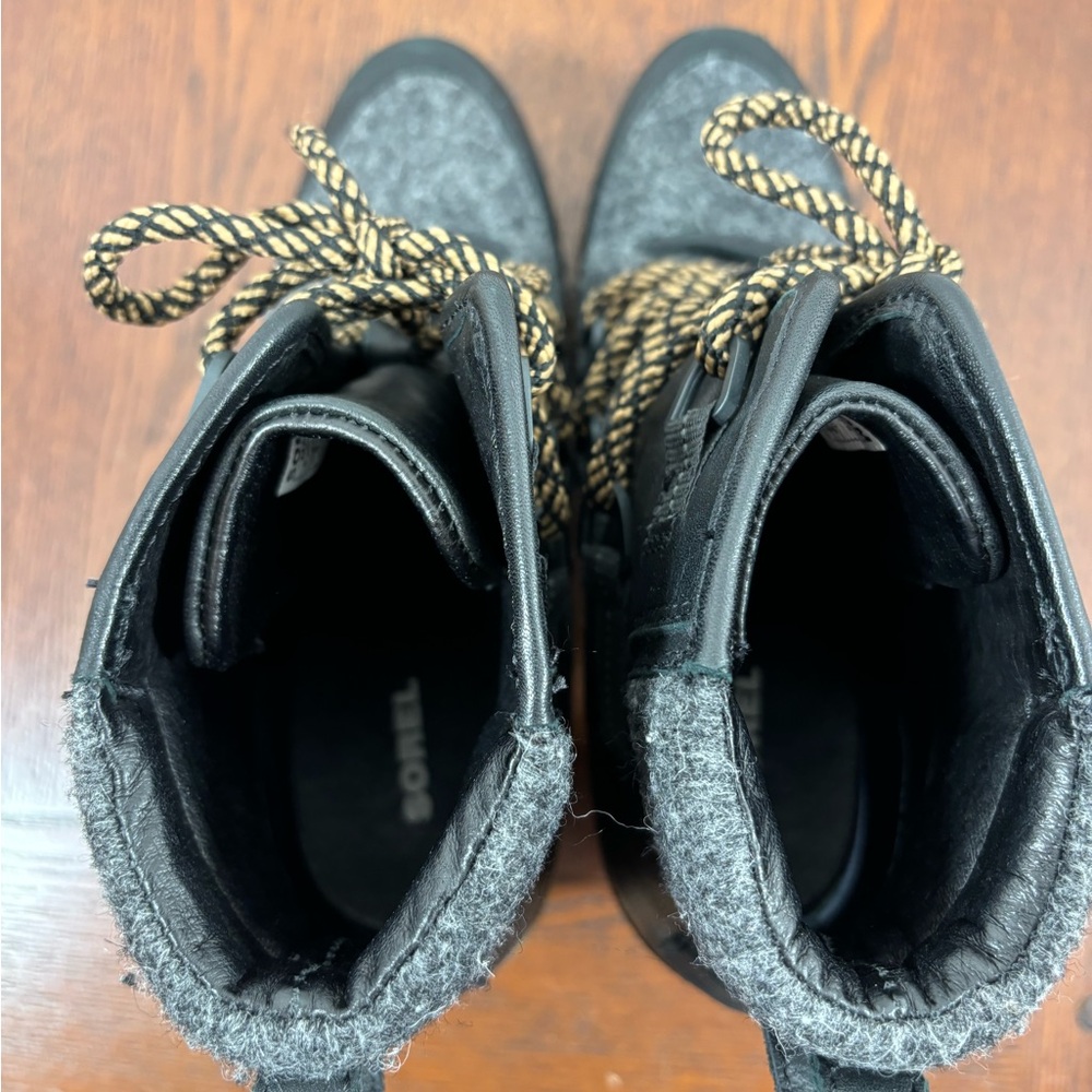 Sorel Blake Lace-Up Leather & Felt Hiking Boots 9 - Picture 8 of 10